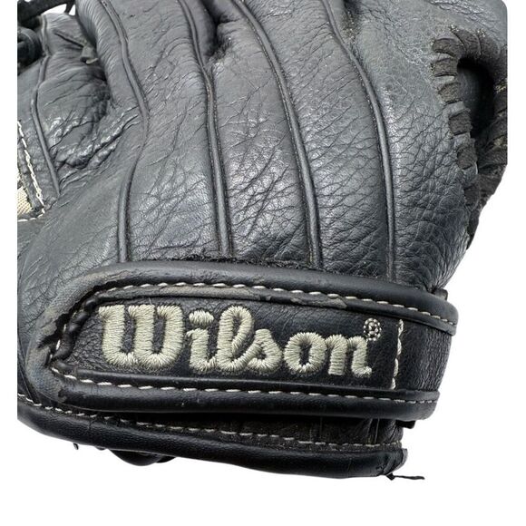 Wilson A500 Baseball Glove RHT Right Hand Throw Black Ultra Soft Lining - Picture 3 of 7